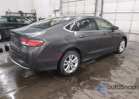 2015 Chrysler 200 Limited z USA, uszkodzony, nr VIN 1C3CCCAB8FN732415